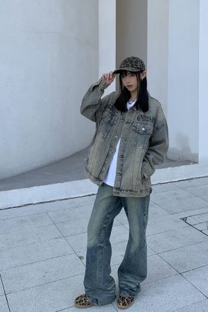 Unisex Vintage Denim Jacket - High Street American Style, Trendy Printed Design for Spring & Autumn, 90s Inspired