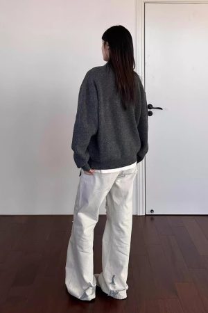 Unisex Vintage Knitted Cardigan Sweater - High-End Loose Fit, Trendy Autumn-Winter Style for Couples, Cozy Fashion Essential
