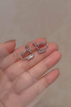 Universal Ear Clip Converter for Women, Invisible Painless Earrings, No Ear Holes Design, Mosquito Coil Plate Accessories