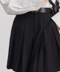 University Outfit Ideas Casual Simple, Korean College Outfits Casual - Old Money Shorts