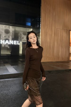 Urban Lady Leopard Print Fishtail Short Skirt - Straight Tube Design for a Chic Look, Perfect for 90s and Y2K Fashion Lovers