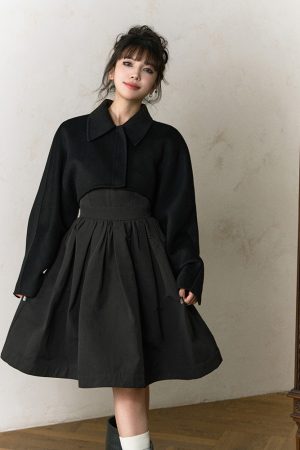 V-neck Backless Little Black Cocktail Dress for Women - Waist-Cinching Slimming High-End Feel Long Dress
