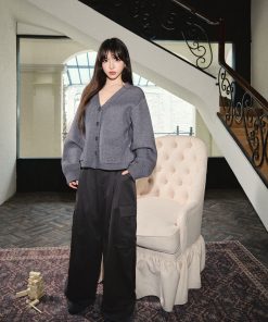 V-Neck Drop Shoulder Knitted Cardigan Sweater Coat for Women - Cozy High-End Feel, Autumn Winter Fashion