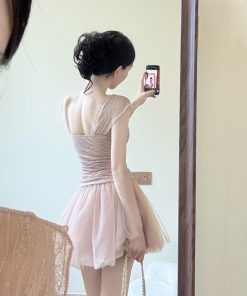 V-Neck Lace Sleeveless Top and Mesh Short Skirt Pants Summer Dress Set for Women, French-Style Sweet Temperament Fashion