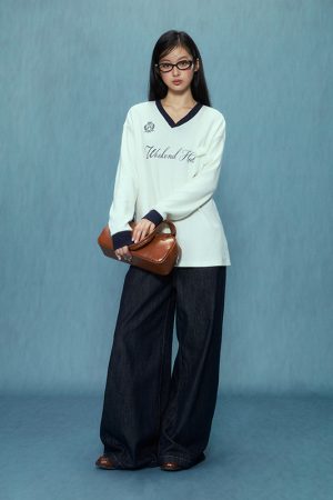V-Neck Loose Long Sleeve T-Shirt for Women - Casual College Style Top, Spring 2025, Trendy Everyday Wear