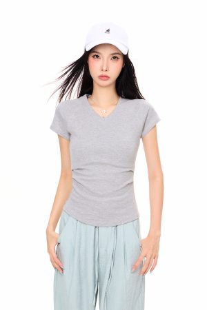 V-Neck Short Sleeve Cropped T-Shirt for Women, Sexy American Style Summer Top, Tight-Fitting Base Layer, Y2K Fashion 2025