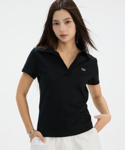 V-neck Short Sleeve Slim Fit Logo Print T-shirt for Women - Comfortable Summer Polo Top, Casual Daily Wear