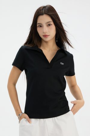 V-neck Short Sleeve Slim Fit Logo Print T-shirt for Women - Comfortable Summer Polo Top, Casual Daily Wear