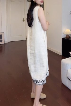 V-Neck Sleeveless Printed Dress for Women - Fashionable 2025 Summer Design, Versatile & Unique, Youthful Style