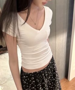 V-neck Slim Fit High Elastic Basic Versatile Top - Pure Desire Oxygen Style for Effortless Everyday Fashion