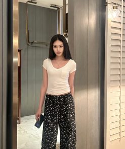 V-neck Slim Fit High Elastic Basic Versatile Top - Pure Desire Oxygen Style for Effortless Everyday Fashion