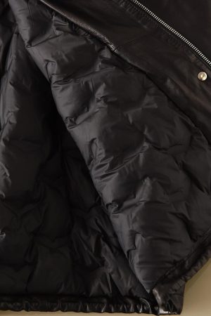 Vegetable-Tanned Sheepskin Leather Jacket with Fur Collar and Lapel, Stylish Loose Goose Down Outerwear for Chic Winter Fashion