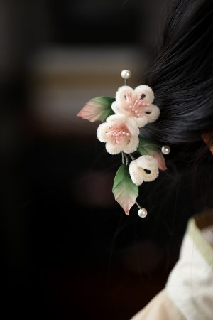 Velvet Floral Hairpin for Women - Autumn Winter Hanfu Hair Accessories, Ancient Style Qipao Side Clip, Bun Ornament