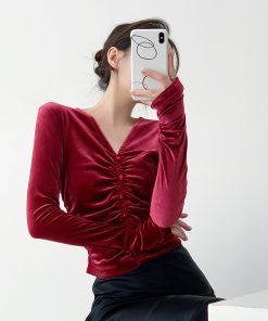 Velvet Long Sleeve V-Neck Top for Women, High-End Autumn/Winter 2025, Trendy Base Layer, Chic Fashion Essential