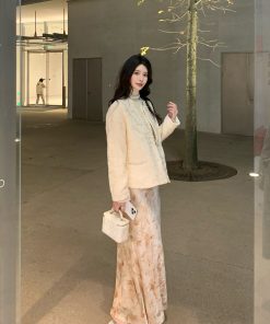 Velvet Printed Thickened Midi Skirt for Women, Elegant Long Skirt in Versatile Style for Early Spring Fashion