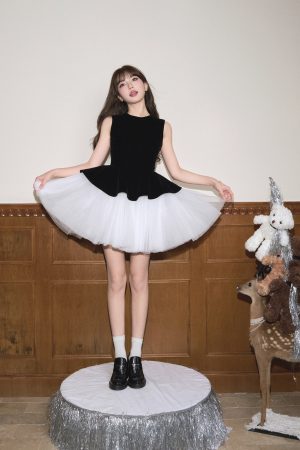 Velvet Spliced Ballet Skirt Dress with Mesh Sleeveless Vest - Princess Style Puff Skirt for Women - Winter Fashion
