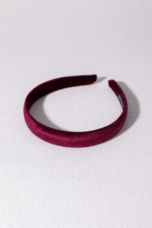 Versatile Black Velvet Headband - Minimalist Retro Hair Accessory for Women, Perfect for Autumn & Winter, Chic High-End Style