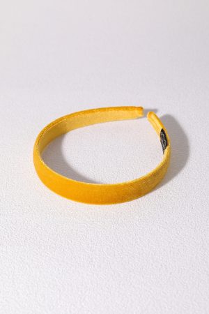 Versatile Black Velvet Headband - Minimalist Retro Hair Accessory for Women, Perfect for Autumn & Winter, Chic High-End Style