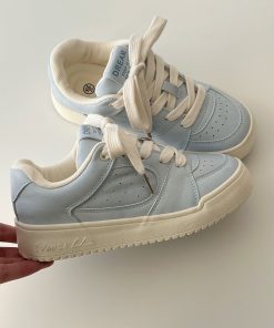 Versatile Flat White Sneakers for Students - Casual Board Shoes with Trendy 2025 Design