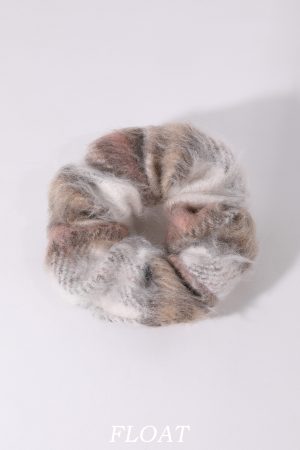 Versatile Japanese Style Checkered Wool Hair Tie - Plush Large Hair Rope for Women - Perfect for Autumn and Winter Fashion