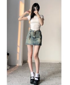 Versatile Niche Belt for Denim Skirt â€“ Stylish Wardrobe Essential to Prevent Malfunctions, Perfect for Y2K and Millennial Looks