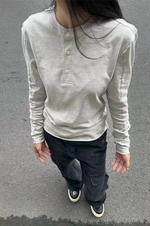 Versatile Pumpkin Embroidered Long Sleeve T-Shirt with Henry Collar and Flattering Curved Silhouette - Soft and Comfortable Style