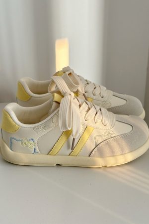 Versatile White Casual Bread Shoes for Women - Spring 2025 Hello Kitty Cat Design, Trendy Y2K Style Footwear