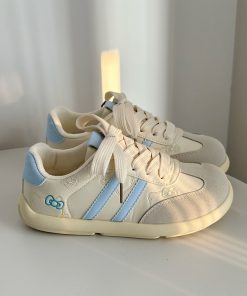 Versatile White Casual Bread Shoes for Women - Spring 2025 Hello Kitty Cat Design, Trendy Y2K Style Footwear