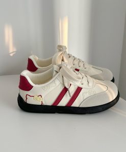 Versatile White Casual Bread Shoes for Women - Spring 2025 Hello Kitty Cat Design, Trendy Y2K Style Footwear