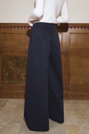 Versatile Wide-Leg Pants for Women - Tencel Cotton, Three-Dimensional, Double-Pleated Design for Autumn and Winter Casual Style
