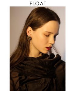 Vintage 3D Lotus Leaf Earrings in 925 Silver - Retro Round Wrinkled Metal Ear Clips for French Style Elegance