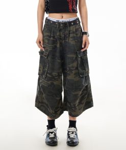 Vintage American Camouflage Multi-Pocket Cargo Pants for Women, Pleated Wide-Leg, Street Style, Casual 7-Point Shorts