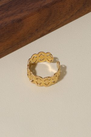 Vintage Baroque Hollow Lace Adjustable Open Ring for Women, Elegant Design, Non-Fading, Perfect for Y2K and Boho Styles