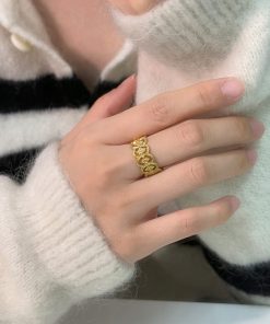Vintage Baroque Hollow Lace Adjustable Open Ring for Women, Elegant Design, Non-Fading, Perfect for Y2K and Boho Styles