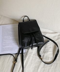 Vintage Black Backpack for Women - Compact Minimalist Shoulder Bag, Xiaohongshu Style, Versatile Literary Design for Summer 2025