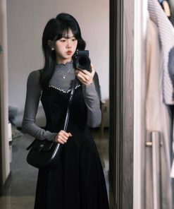 Vintage Black Velvet Camisole Dress for Women - Waist-Cinching, Elegant Long Skirt Knitted Set for Autumn, Y2K Style