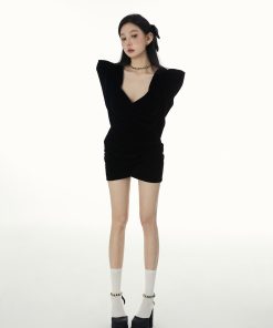 Vintage Black Velvet Sweet Party Dress with Low Square Neck and Puff Sleeves - Women's High Waist Short Skirt, Y2K Style