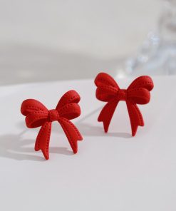 Vintage Bowknot Stud Earrings - Simple Elegant Fresh Design, Minimalist Ear Accessories for Hepburn-Inspired Style