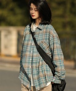 Vintage Brushed Plaid Long Sleeve Shirt Jacket for Men and Women - Loose Casual Frayed Checkered Style for Spring and Autumn Fashion