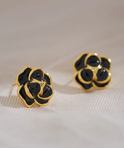 Vintage Burgundy Camellia Flower Earrings - High-End Enamel Drip Glaze Floral Design, Elegant Versatile Ear Accessories