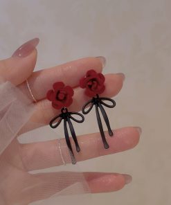 Vintage Burgundy Rose Bowknot Stud Earrings for Women, Unique Flocked Ear Clips, Light Luxury Niche Design, Elegant Accessories