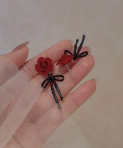 Vintage Burgundy Rose Bowknot Stud Earrings for Women, Unique Flocked Ear Clips, Light Luxury Niche Design, Elegant Accessories