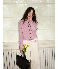 Vintage Cable Knit Cardigan in Merino Wool with High Weight and Small Lapel - Classic 90s Style Outerwear