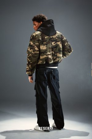 Vintage Camo Distressed Wash Heavy-Duty Loose-Fit Hooded Cotton Jacket for Men - 90s Inspired Urban Style Outerwear