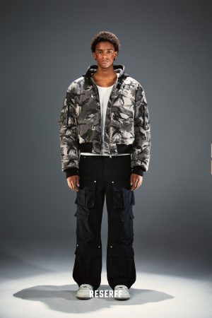 Vintage Camo Distressed Wash Heavy-Duty Loose-Fit Hooded Cotton Jacket for Men - 90s Inspired Urban Style Outerwear