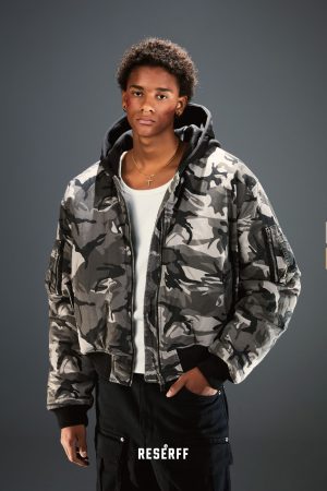 Vintage Camo Distressed Wash Heavy-Duty Loose-Fit Hooded Cotton Jacket for Men - 90s Inspired Urban Style Outerwear