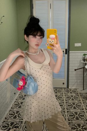 Vintage College Style Polka Dot Pleated Dress with Doll Collar - Elegant Junior Sister Fashion, Perfect for 90s and Y2K Looks