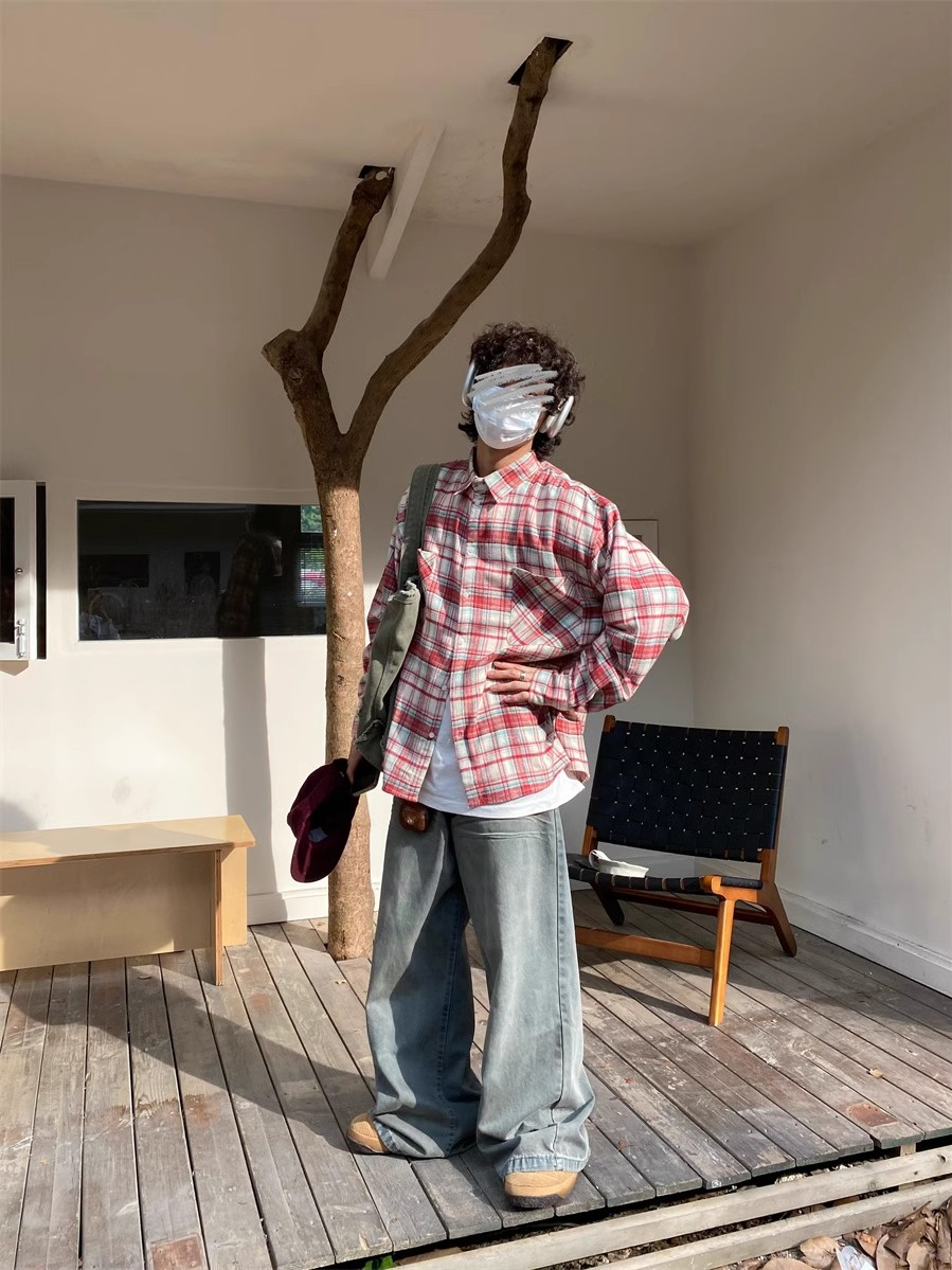 Vintage Corduroy Pocket Plaid Shirt for Men and Women - Long Sleeve Collar Jacket in Trendy Spring Autumn Style Vintage Corduroy Pocket Plaid Shirt for Men and Women - Long Sleeve Collar Jacket in Trendy Spring Autumn Style