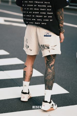 Vintage Destruction Five-Point Shorts with Curved Blade Print - American Style, Casual, Streetwear, Y2K Fashion
