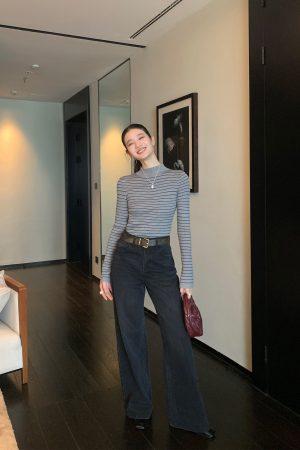 Vintage Distressed High-Waisted Wide-Leg Jeans for Women - Casual Loose Straight Pants for Autumn and Winter Style